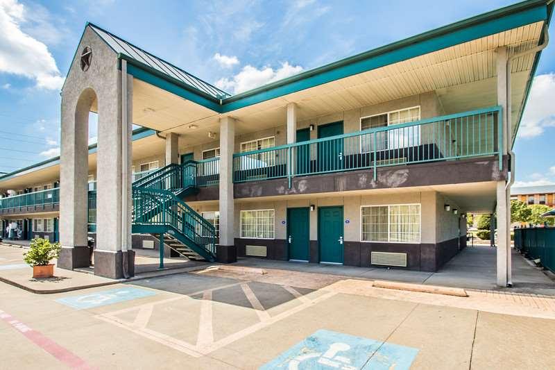 Americas Best Value Inn Fort Worth Zewnętrze zdjęcie