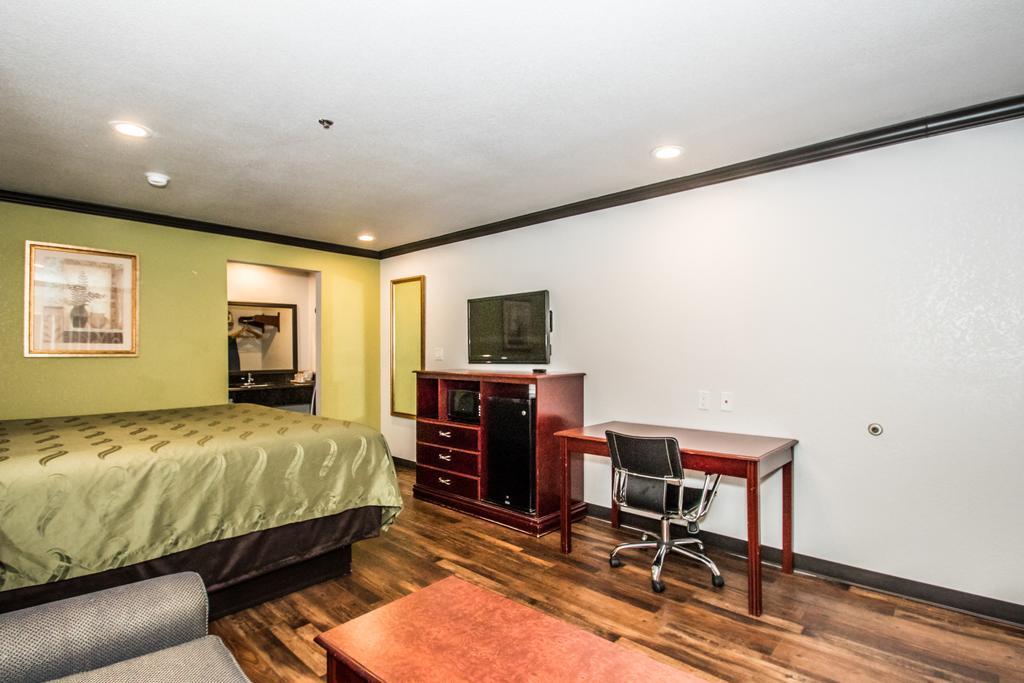 Americas Best Value Inn Fort Worth Zewnętrze zdjęcie