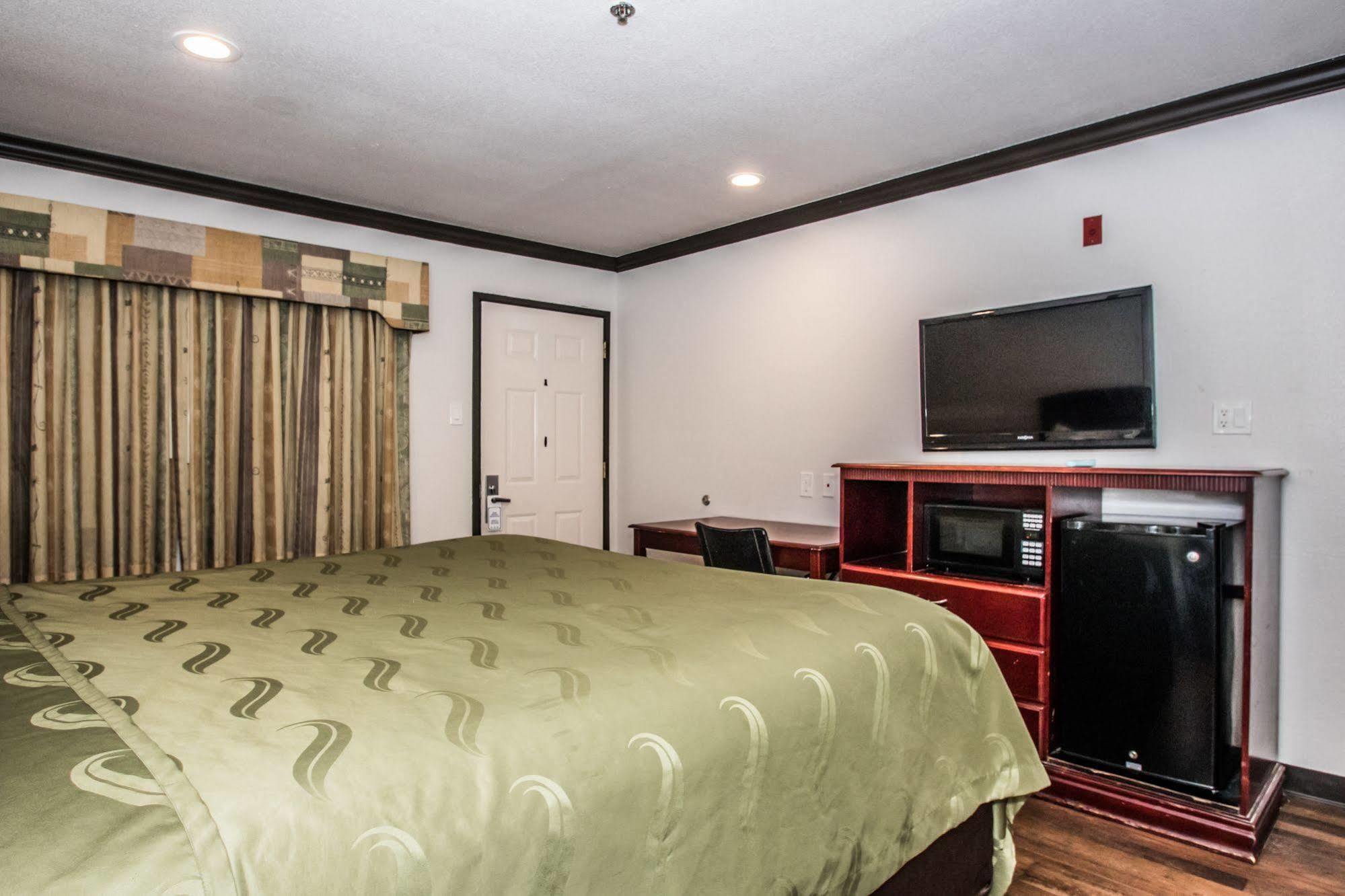 Americas Best Value Inn Fort Worth Zewnętrze zdjęcie