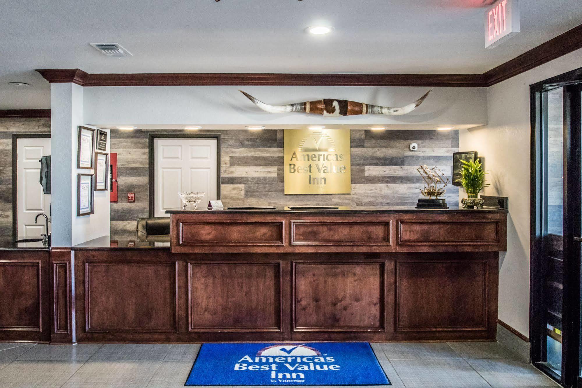 Americas Best Value Inn Fort Worth Zewnętrze zdjęcie